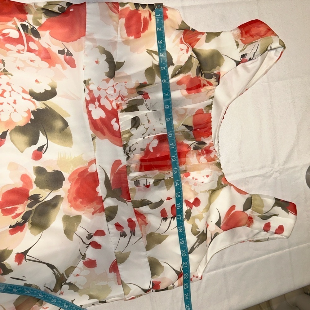 North style dress and shawl - Picture 11 of 12